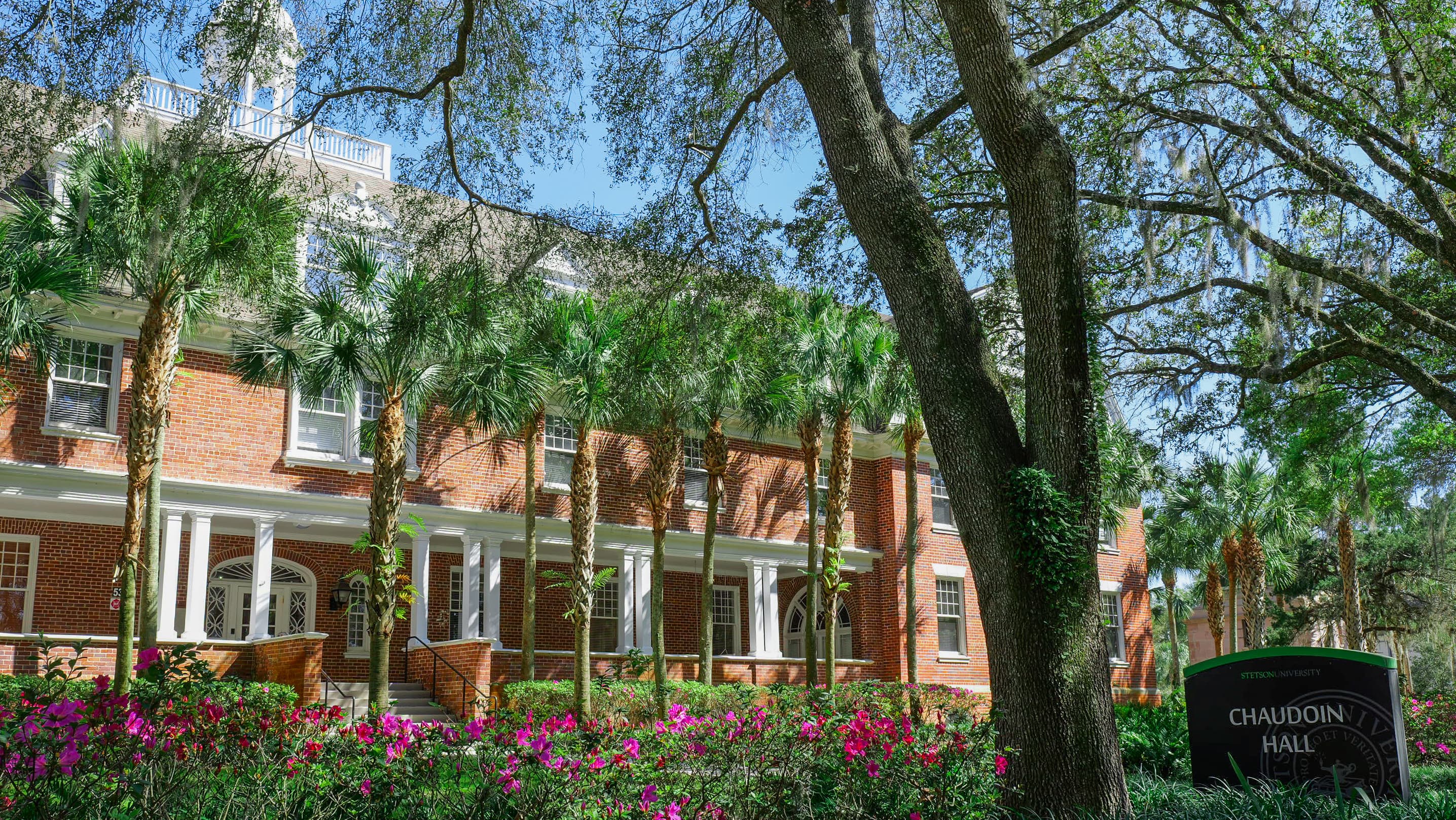 Chaudoin Hall at Stetson University