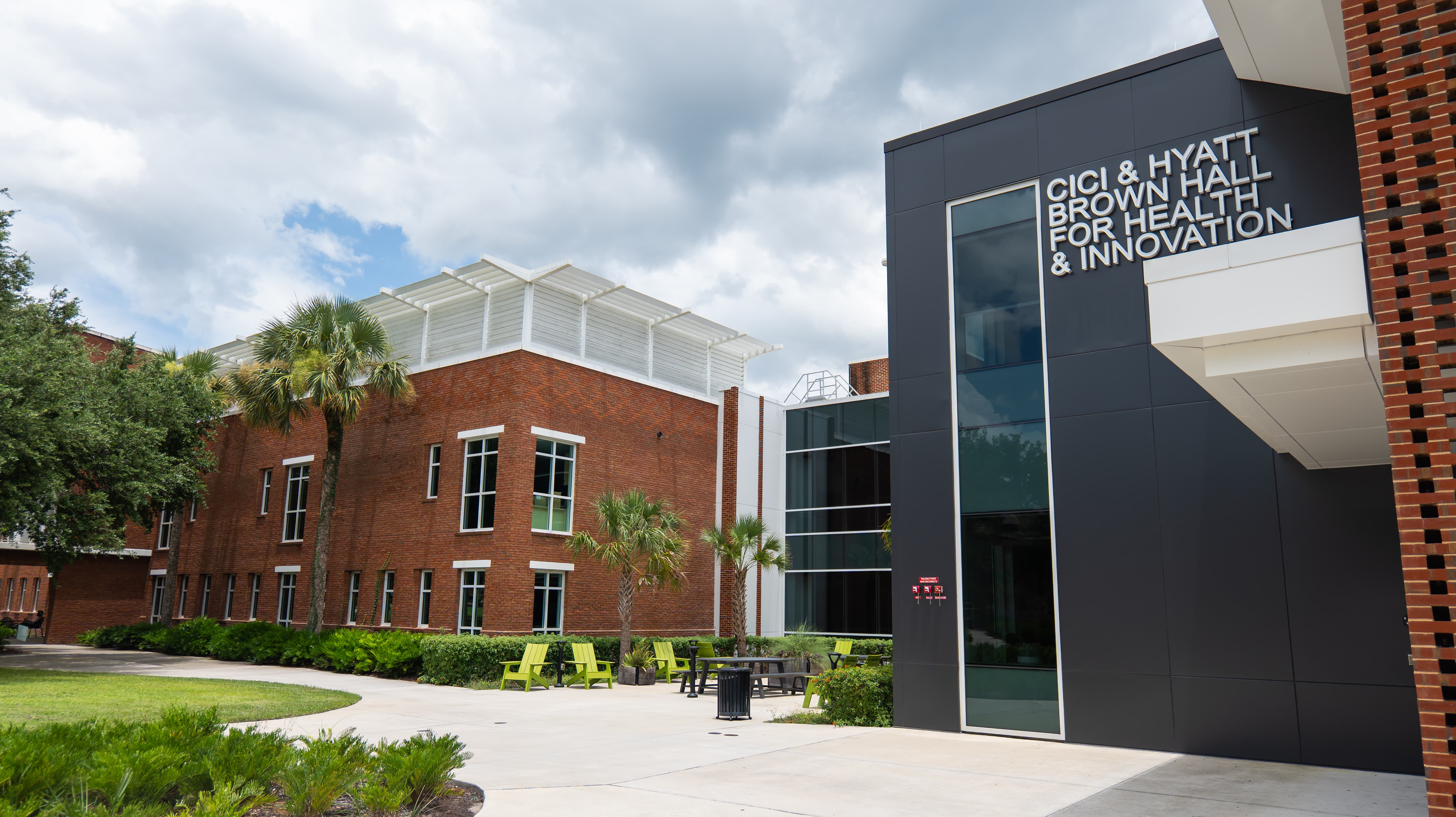 Science and Brown Hall classrooms at Stetson University